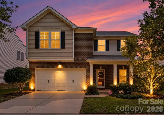 Single family home for sale at 6918 Barefoot Forest Dr, Charlotte, NC 28269 | MLS# 4420558