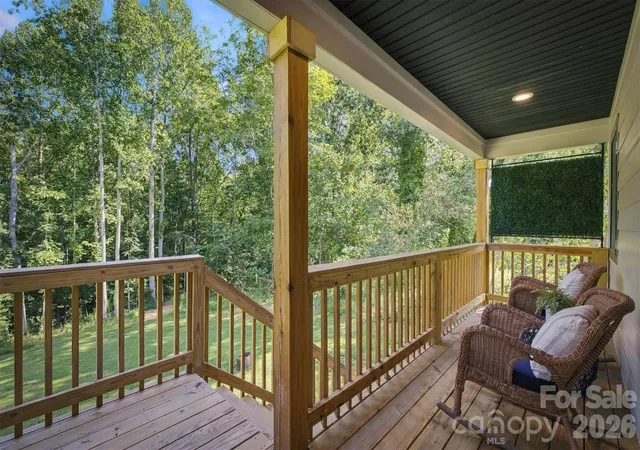 Photo 4 of Single family home for sale at 1013 37th Street SW, Hickory, NC 28602 | MLS# 4420587 | Listing updated on 2026-09-21