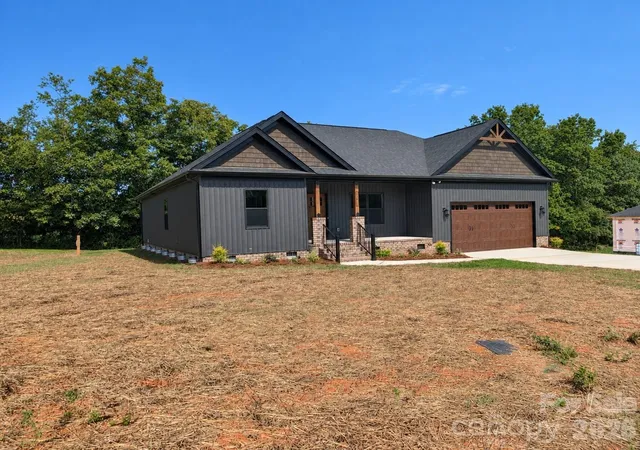Photo 3 of Single family home for sale at 25011 Elias Trails Rd, Locust, NC 28097 | MLS# 4420599 | Listing updated on 2026-10-05