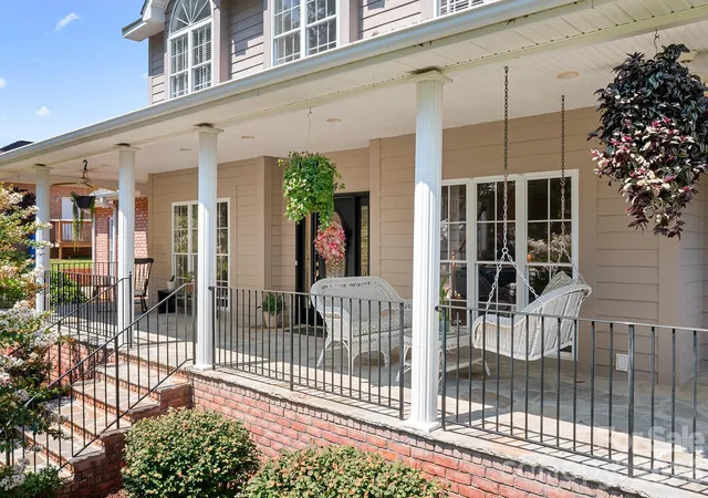 Photo 3 of Single family home for sale at 684 Millswood Dr, Mooresville, NC 28115 | MLS# 4420610 | Listing updated on 2026-09-08