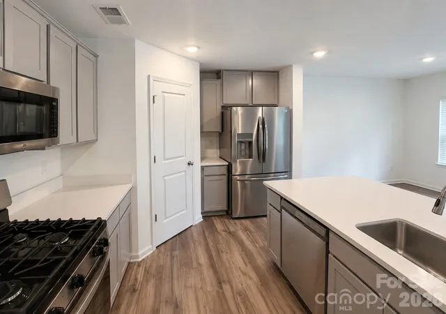 Photo 3 of Single family home for sale at 153 Spotted Way, Troutman, NC 28166 | MLS# 4420626 | Listing updated on 2026-09-28