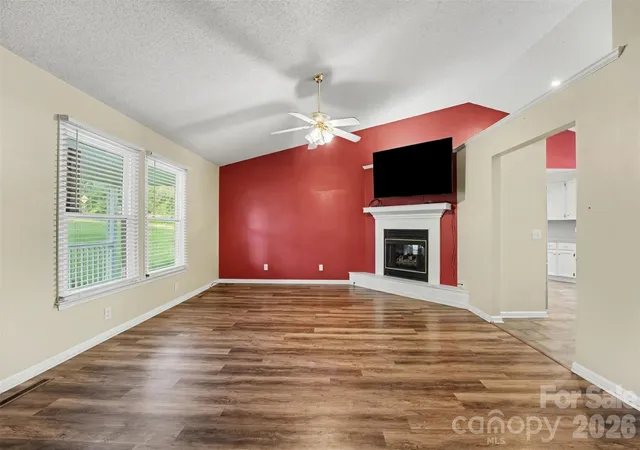 Photo 3 of Single family home for sale at 171 Bevis Ln, Statesville, NC 28677 | MLS# 4420735 | Listing updated on 2026-09-07