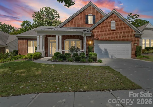 Photo 2 of Single family home for sale at 51252 Daffodil Ct, Fort Mill, SC 29707 | MLS# 4420762 | Listing updated on 2026-09-26