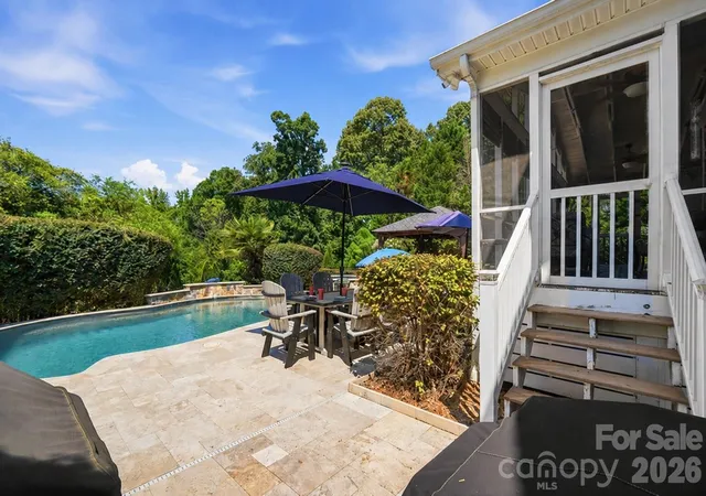 Photo 3 of Sale Pending at 14720 Bridle Tr Ln, Pineville, NC 28134 | MLS# 4420772 | Listing updated on 2026-09-20