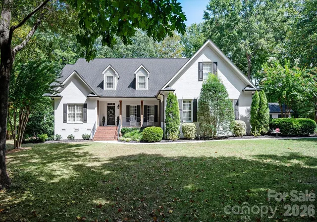 Photo 1 of Mansion for sale at 611 Pacer Ln, Waxhaw, NC 28173 | MLS# 4420787 | Listing updated on 2026-10-04