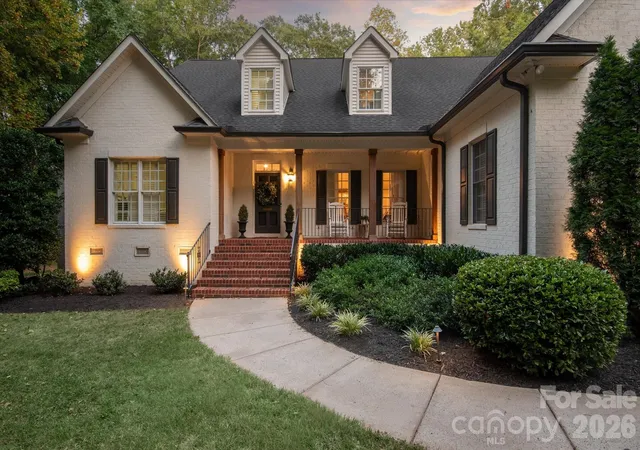 Photo 3 of Mansion for sale at 611 Pacer Ln, Waxhaw, NC 28173 | MLS# 4420787 | Listing updated on 2026-10-04