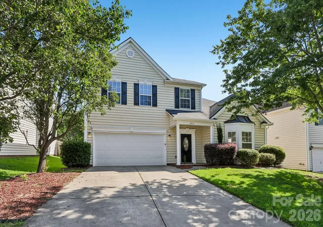 Photo 1 of Single family home for sale at 1915 Dundalk Rd, Charlotte, NC 28270 | MLS# 4420789 | Listing updated on 2026-10-12