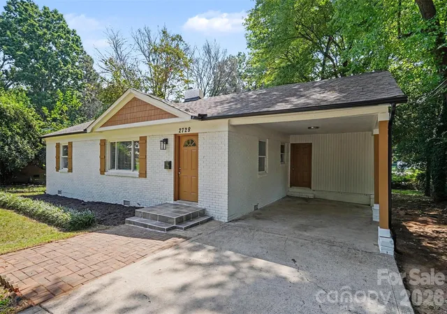Photo 2 of Single family home for sale at 2728 Arnold Dr, Charlotte, NC 28205 | MLS# 4420796 | Listing updated on 2026-09-05