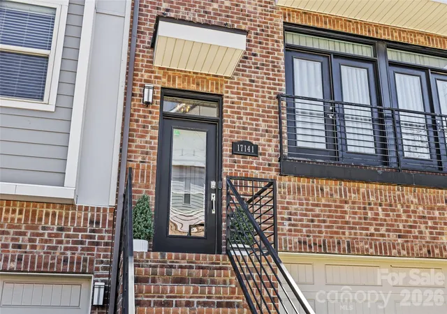 Photo 3 of Townhouse for sale at 17141 Soho Dr, Charlotte, NC 28204 | MLS# 4420799 | Listing updated on 2026-10-03