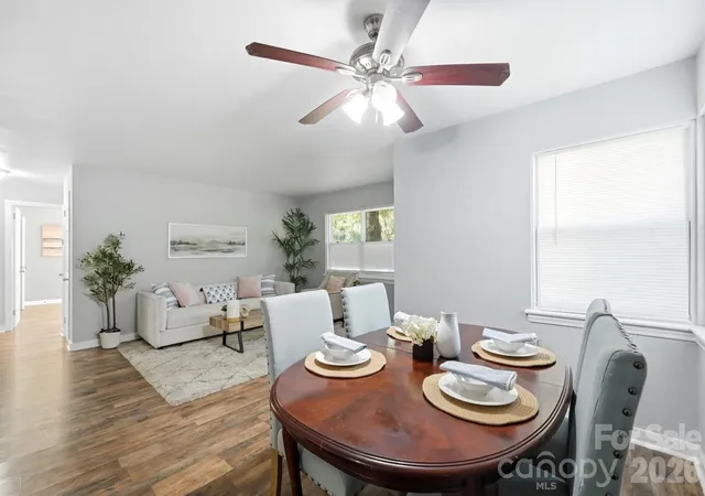 Photo 4 of Single family home for sale at 3300 Bonaire Dr, Charlotte, NC 28208 | MLS# 4420802 | Listing updated on 2026-09-12