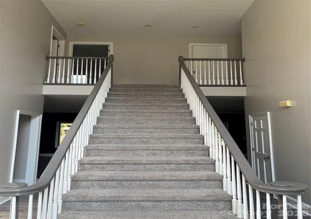 Photo 3 of Single family home for sale at 1001 Downpatrick Ln NW, Concord, NC 28027 | MLS# 4420811 | Listing updated on 2026-09-20