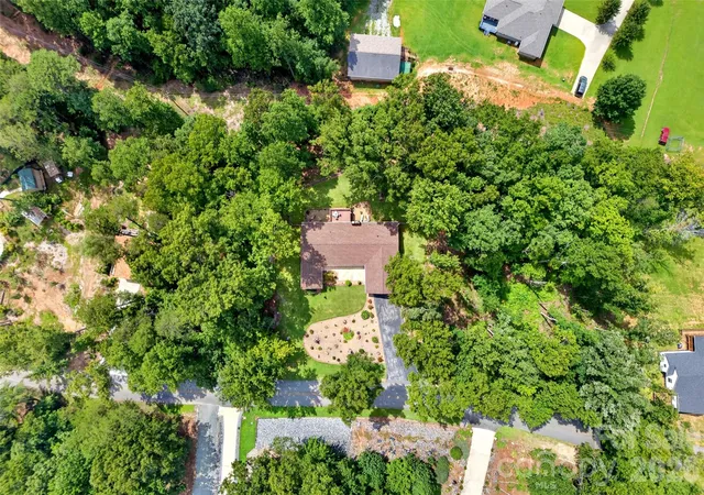 Photo 48 of Single family home for sale at 146 Cobblestone Dr, Marion, NC 28752 | MLS# 4420822 | Listing updated on 2026-10-27