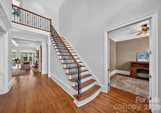Photo 4 of Single family home for sale at 7550 Stonecroft Park Dr, Charlotte, NC 28226 | MLS# 4420852 | Listing updated on 2026-09-23