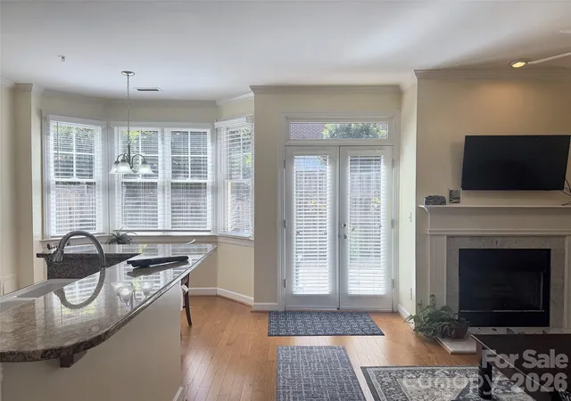 Listing Photo 5 - Condo for sale in building located at 968 Park Slope Dr, Charlotte, NC 28209