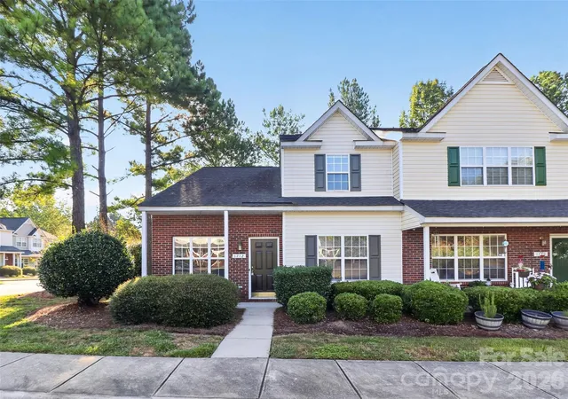 Townhouse for sale at 1712 Pergola Pl, Charlotte, NC 28213 | MLS# 4420874
