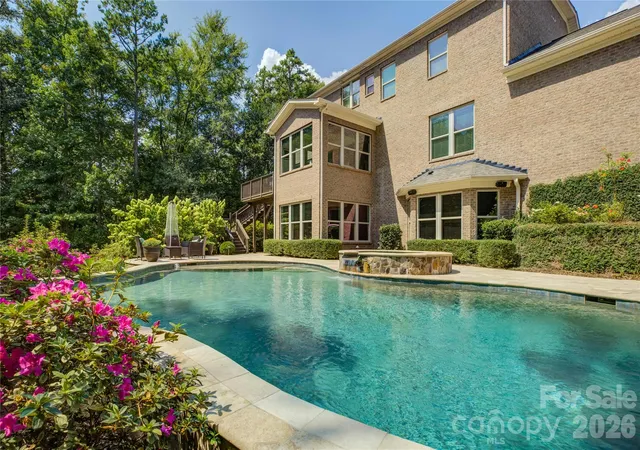 Photo 1 of Mansion for sale at 2324 Sommerton Glen, Fort Mill, SC 29707 | MLS# 4420875 | Listing updated on 2026-10-10