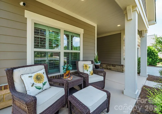 Photo 3 of Single family home for sale at 2205 Lincolnshire Ln, Waxhaw, NC 28173 | MLS# 4420886 | Listing updated on 2026-09-19