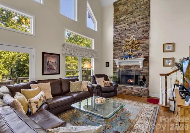 Photo 3 of Single family home for sale at 391 Grand Vista Dr, Sylva, NC 28779 | MLS# 4420900 | Listing updated on 2026-09-25