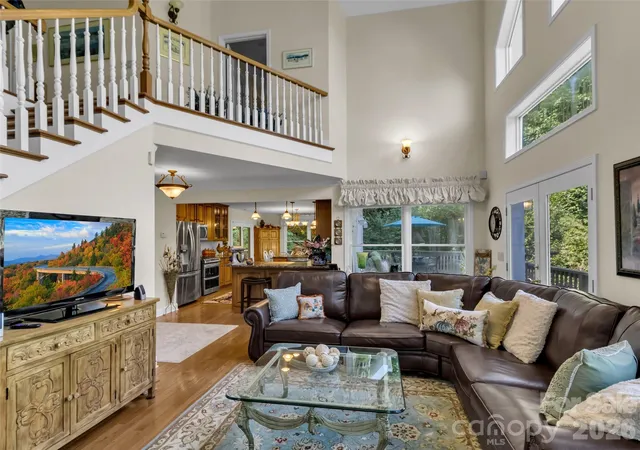Photo 4 of Single family home for sale at 391 Grand Vista Dr, Sylva, NC 28779 | MLS# 4420900 | Listing updated on 2026-09-25