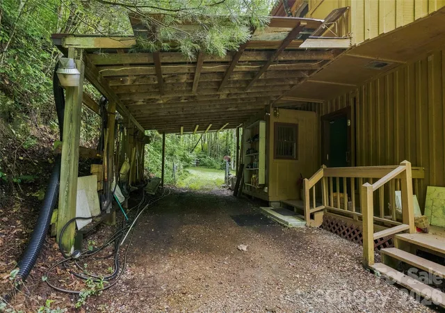 Photo 48 of Single family home for sale at 118 Marys Way, Marshall, NC 28753 | MLS# 4420923 | Listing updated on 2026-10-13