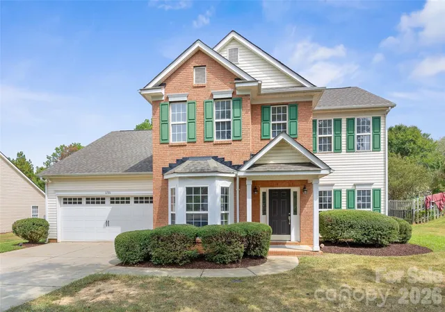 Photo 1 of Single family home for sale at 6106 Greengate Ln, Waxhaw, NC 28173 | MLS# 4420933 | Listing updated on 2026-09-19