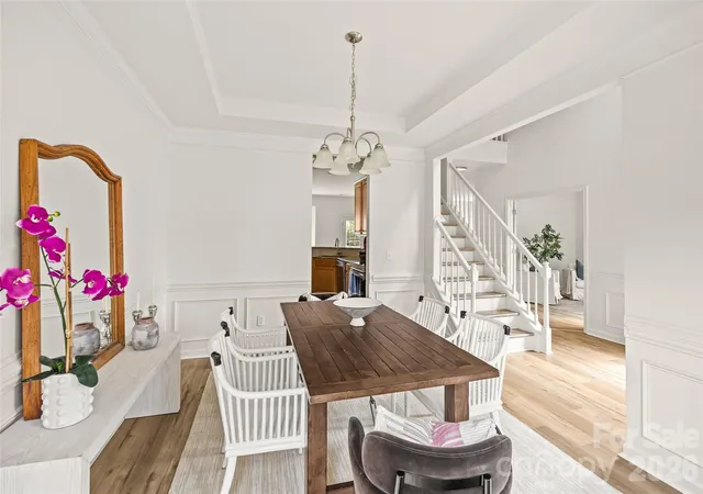 Photo 4 of Single family home for sale at 6106 Greengate Ln, Waxhaw, NC 28173 | MLS# 4420933 | Listing updated on 2026-09-19