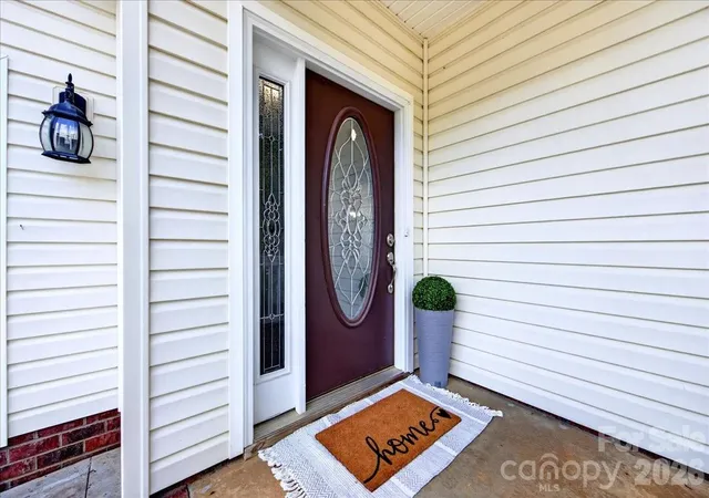 Photo 4 of Single family home for sale at 9026 Crusaders Ct, Matthews, NC 28105 | MLS# 4420940 | Listing updated on 2026-09-25
