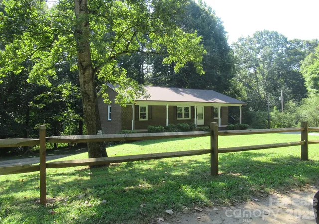Photo 1 of Single family home for sale at 1809 S Industrial Park Rd, Lincolnton, NC 28092 | MLS# 4420946 | Listing updated on 2026-09-04
