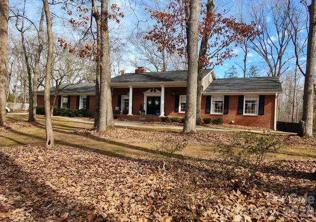 Photo 3 of Single family home for sale at 1414 Clark Pl, Lancaster, SC 29720 | MLS# 4421006 | Listing updated on 2026-09-05