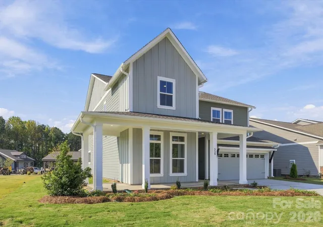 Photo 2 of Single family home for sale at 558 Cape Cod Way, Rock Hill, SC 29732 | MLS# 4421025 | Listing updated on 2026-10-17