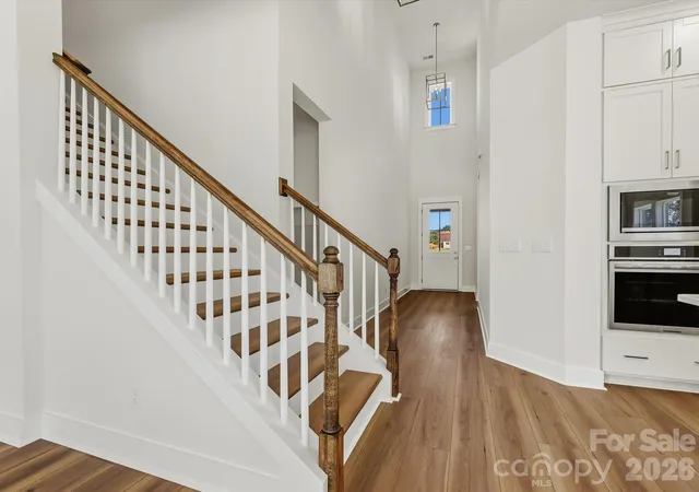 Photo 3 of Single family home for sale at 558 Cape Cod Way, Rock Hill, SC 29732 | MLS# 4421025 | Listing updated on 2026-10-20