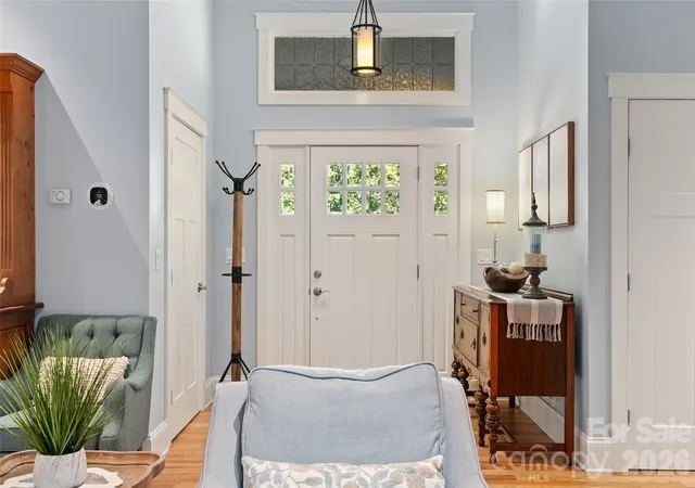 Photo 3 of Single family home for sale at 330 Sanctuary Dr, Waynesville, NC 28786 | MLS# 4421029 | Listing updated on 2026-09-13
