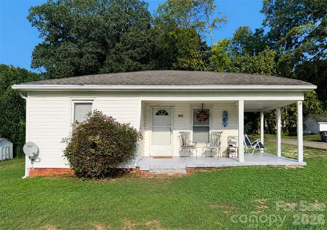 Photo 1 of Single family home for sale at 900 Alma Ave, Kannapolis, NC 28081 | MLS# 4421048 | Listing updated on 2026-10-13
