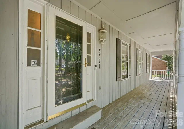 Photo 3 of Single family home for sale at 3321 Chilham Pl, Charlotte, NC 28226 | MLS# 4421072 | Listing updated on 2026-09-22