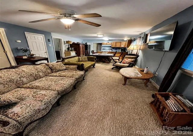 Photo 3 of Single family home for sale at 816 Skyland St, Kannapolis, NC 28083 | MLS# 4421097 | Listing updated on 2026-09-19