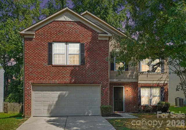 Photo 23 of Single family home for sale at 8401 Rockmoor Ridge Rd, Charlotte, NC 28215 | MLS# 4421109 | Listing updated on 2026-09-07