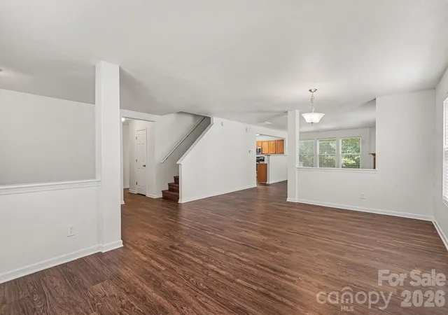 Photo 3 of Single family home for sale at 8401 Rockmoor Ridge Rd, Charlotte, NC 28215 | MLS# 4421109 | Listing updated on 2026-10-21