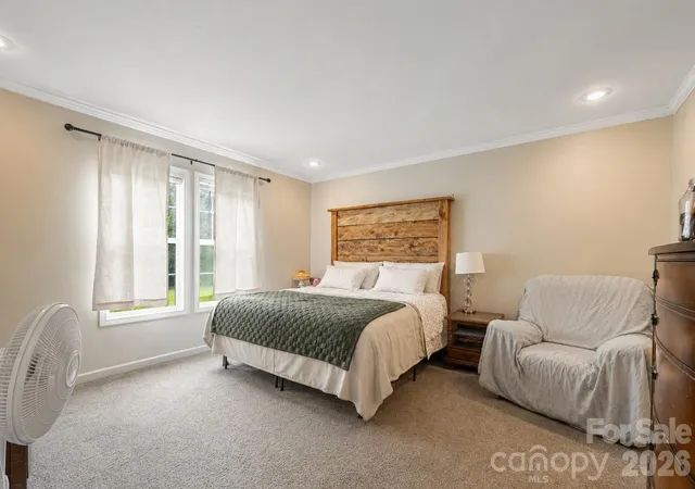 Photo 4 of Single family home for sale at 36 Woodrat Dr, Burnsville, NC 28714 | MLS# 4421130 | Listing updated on 2026-10-16