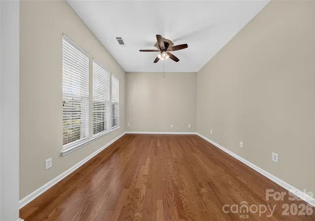 Photo 4 of Single family home for sale at 50008 Tulip Ct, Fort Mill, SC 29707 | MLS# 4421134 | Listing updated on 2026-09-17