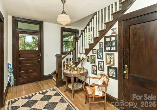 Photo 3 of Single family home for sale at 293 Fairview Rd, Asheville, NC 28803 | MLS# 4421147 | Listing updated on 2026-10-08