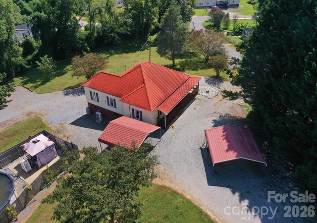 Photo 1 of Single family home for sale at 466 Miller Ave, Marion, NC 28752 | MLS# 4421157 | Listing updated on 2026-10-13
