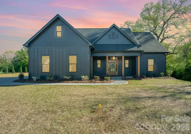 Photo 1 of Single family home for sale at 1037 Baylor Grv Rd, Monroe, NC 28112 | MLS# 4421171 | Listing updated on 2026-09-05