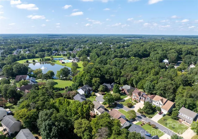 Photo 3 of Sale Pending at 3120 Spring Fancy Ln, Indian Trail, NC 28079 | MLS# 4421173 | Listing updated on 2026-10-01
