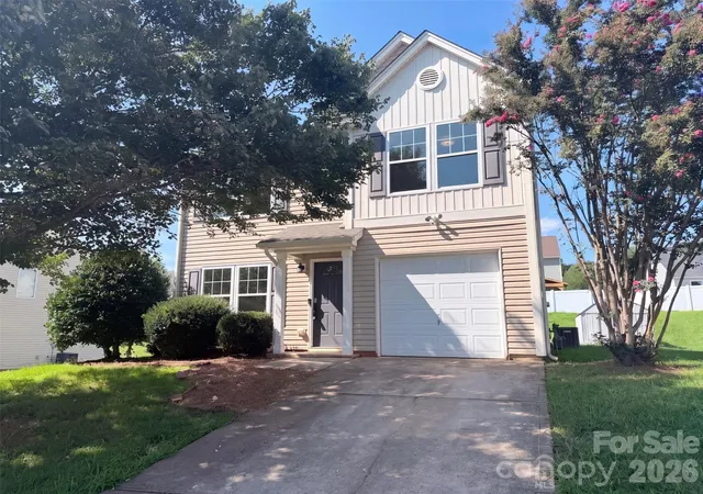Photo 1 of Single family home for sale at 164 Altondale Dr, Statesville, NC 28625 | MLS# 4421186 | Listing updated on 2026-10-01