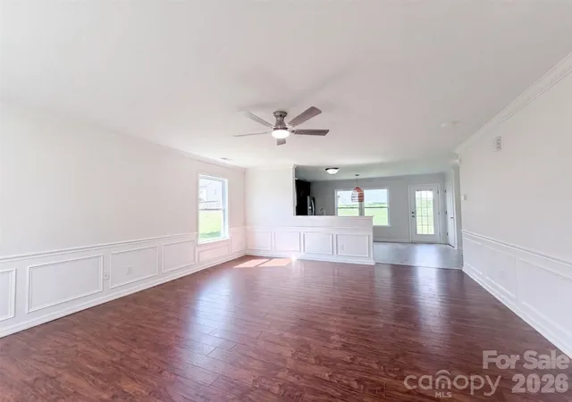 Photo 3 of Single family home for sale at 164 Altondale Dr, Statesville, NC 28625 | MLS# 4421186 | Listing updated on 2026-10-01