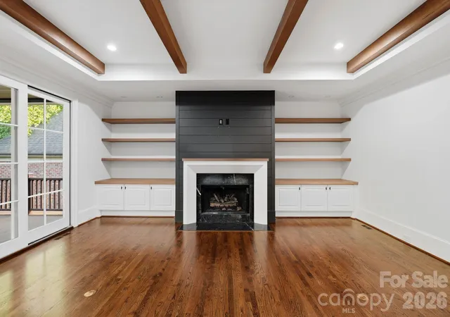 Photo 4 of Single family home for sale at 9414 Heydon Hall Cir, Charlotte, NC 28210 | MLS# 4421247 | Listing updated on 2026-09-05