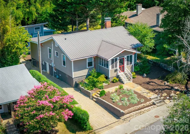 Single family home for sale at 101 Olney Rd, Asheville, NC 28806 | MLS# 4421259