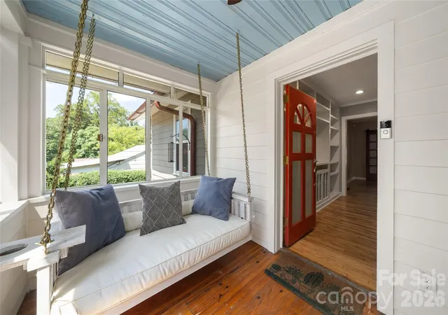 Photo 1 of Single family home for sale at 101 Olney Rd, Asheville, NC 28806 | MLS# 4421259 | Listing updated on 2026-10-08