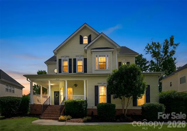 Photo 4 of Sale Pending at 10216 Edgecliff Rd, Huntersville, NC 28078 | MLS# 4421266 | Listing updated on 2026-09-21