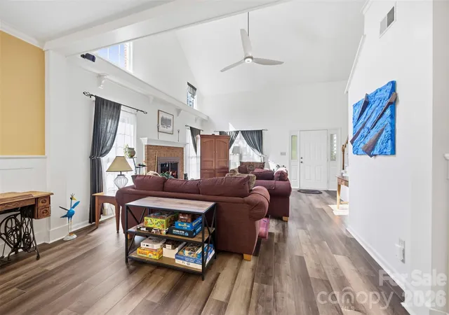 Photo 4 of Single family home for sale at 2112 Long Ridge Ln, Charlotte, NC 28214 | MLS# 4421277 | Listing updated on 2026-10-26